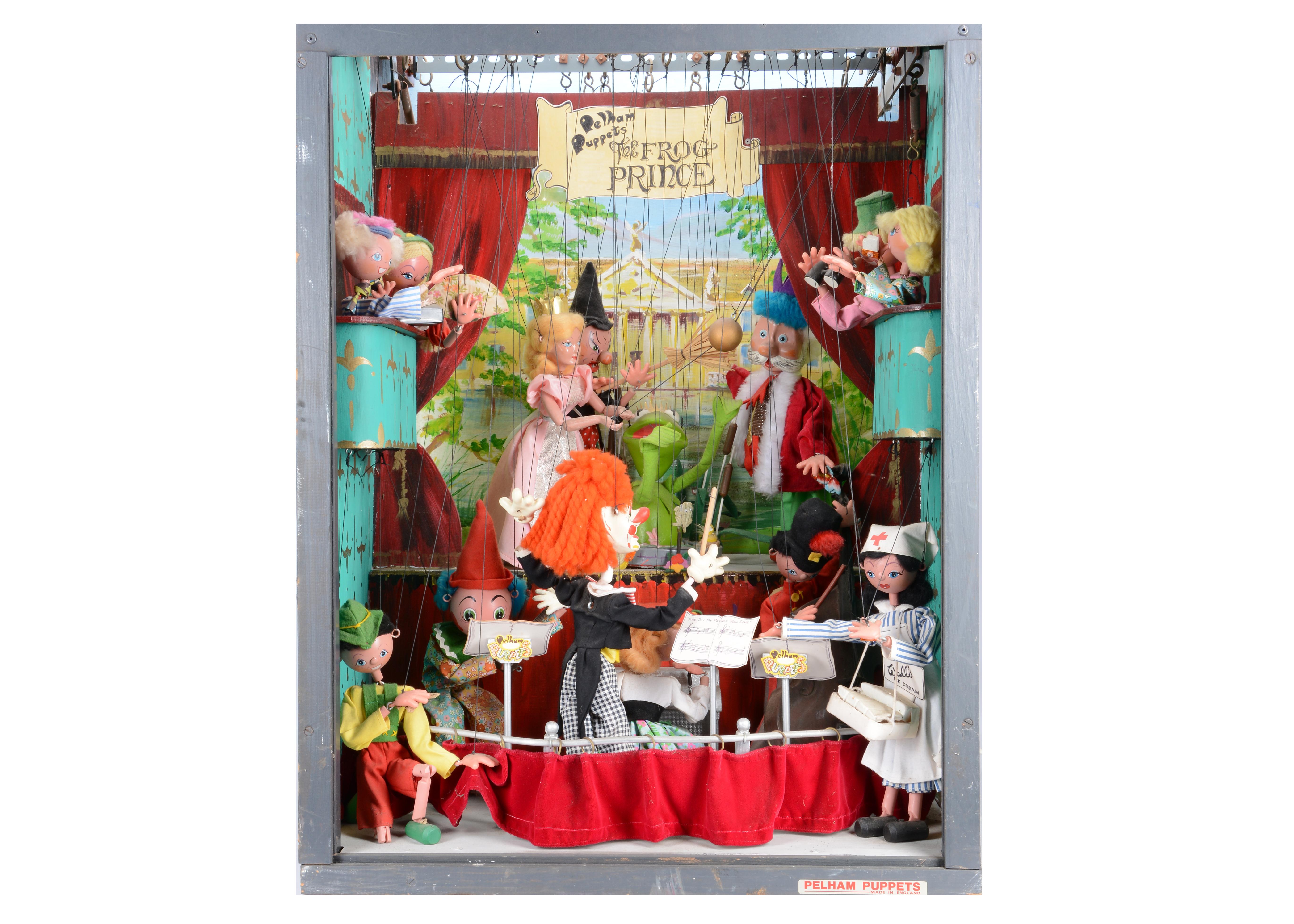 Popular Dolls & Teddy Bears Auction