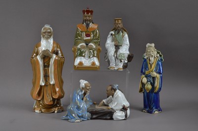 Lot 499 - A collection of Chinese ceramic figures