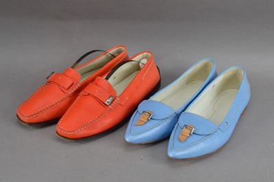 Lot 606 - Two pairs of Tod's ladies shoes