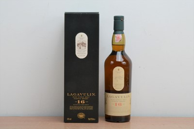 Lot 623 - A bottle of Lagavulin 16 year old Whisky