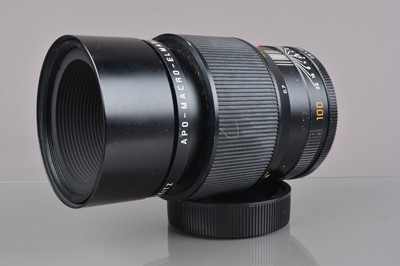 Lot 575 - A Leitz APO-Macro Elmarit-R 100mm f/2.8 E60 Lens