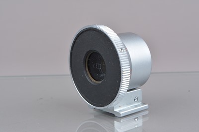 Lot 603 - A Leica SHOOC 135mm Finder