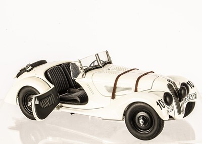 Lot 244 - AutoArt 1:18 BMW 328 Roadster Mille Miglia 1938