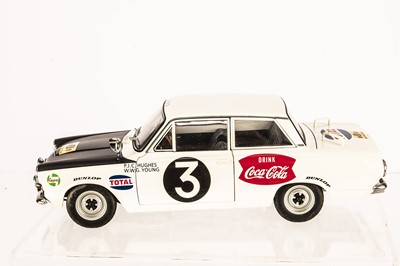 Lot 250 - AutoArt 1:18 Ford Cortina GT MK I Rally 1964