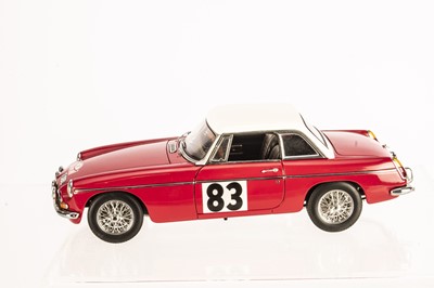 Lot 254 - AutoArt 1:18 MGB GT MK II Rally 1964