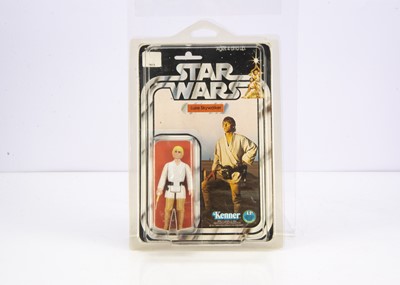 Lot 479 - Vintage Star Wars Kenner 12 Back Luke Skywalker Action Figure