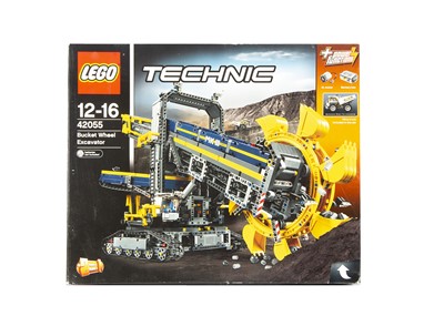 Lot 566 - Lego Technic 2 in 1 Bucket Wheel Excavator