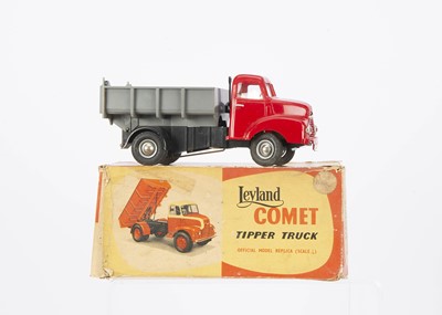 Lot 609 - A Victory Models Leyland Comet Tipper Truck