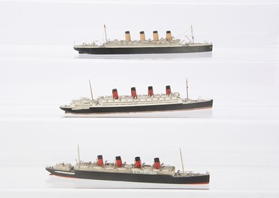 Lot 813 - 1:1200 Waterline Ship Model Four-Funnel Liners