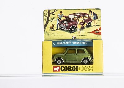 Lot 123 - A Corgi Toys 334 Mini Cooper 'Magnifique'