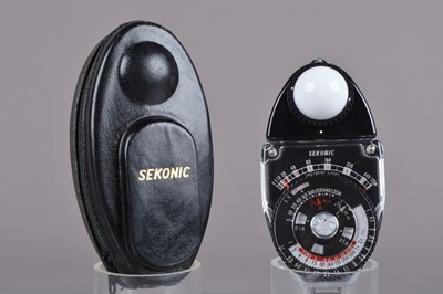 Lot 255 - A Sekonic Studio Deluxe L-398 Light Meter