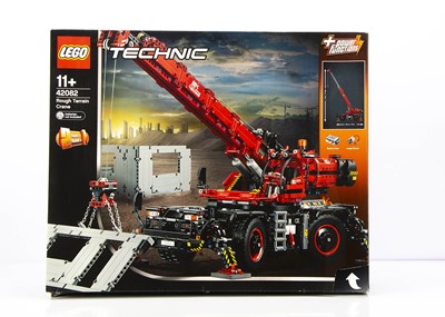 Lot 585 - Lego Technic Rough Terrain Crane