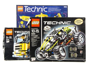 Lot 591 - Lego Technic Sets