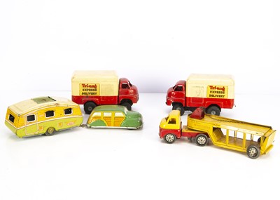 Lot 683 - Tri-ang  Brimtoy and Mettoy tinplate large scale Vehicles