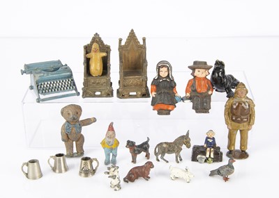 Lot 731 - A small selection of unusual lead figures and accessories comprising 2 different Renvoize 1902 Coronation chairs