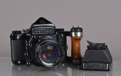 Lot 345 - An Asahi Pentax 6 x 7 Camera