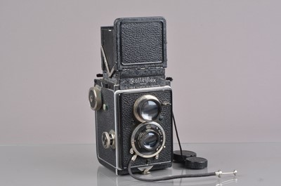 Lot 346 - A Rolleiflex I TLR Camera