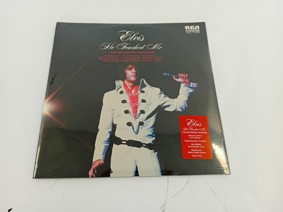 Lot 28 - Elvis Presley LP
