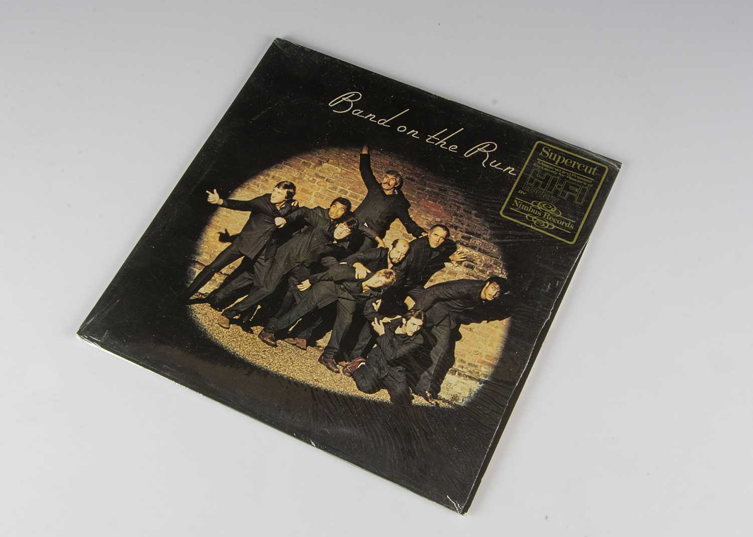 Lot 32 - Wings LP