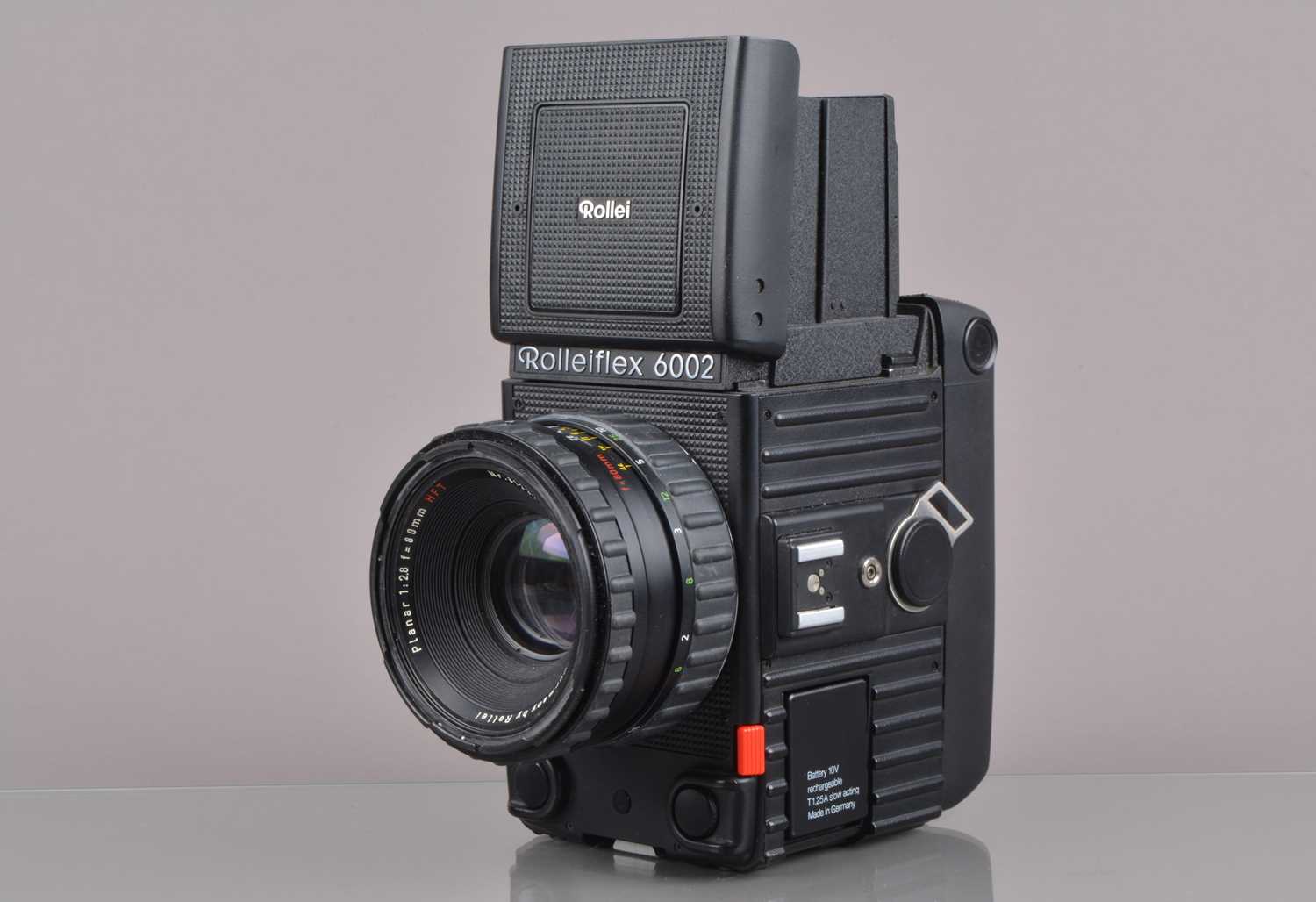 Lot 356 - A Rolleiflex 6002 Camera