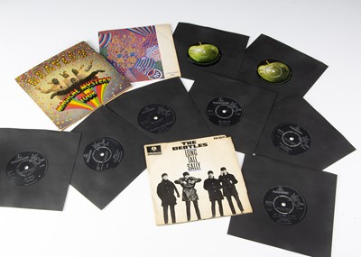 Lot 129 - Beatles EPs / 7" Singles