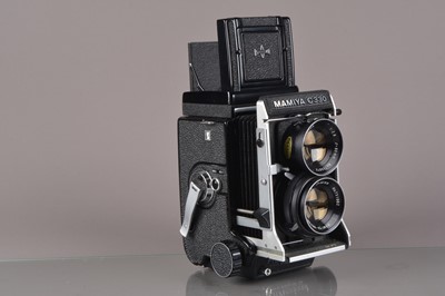 Lot 358 - A Mamiya C330 Professional  TLR Camera