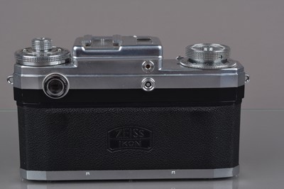 Lot 159 - A Zeiss Ikon Contax IIIa Rangefinder camera