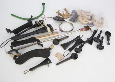 Lot 582 - Violin / Cello Accessories