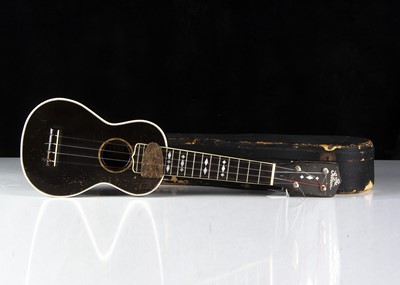 Lot 589 - Gibson Ukelele