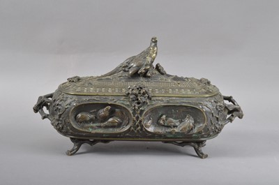 Lot 207 - A 19th century French bronze trinket box