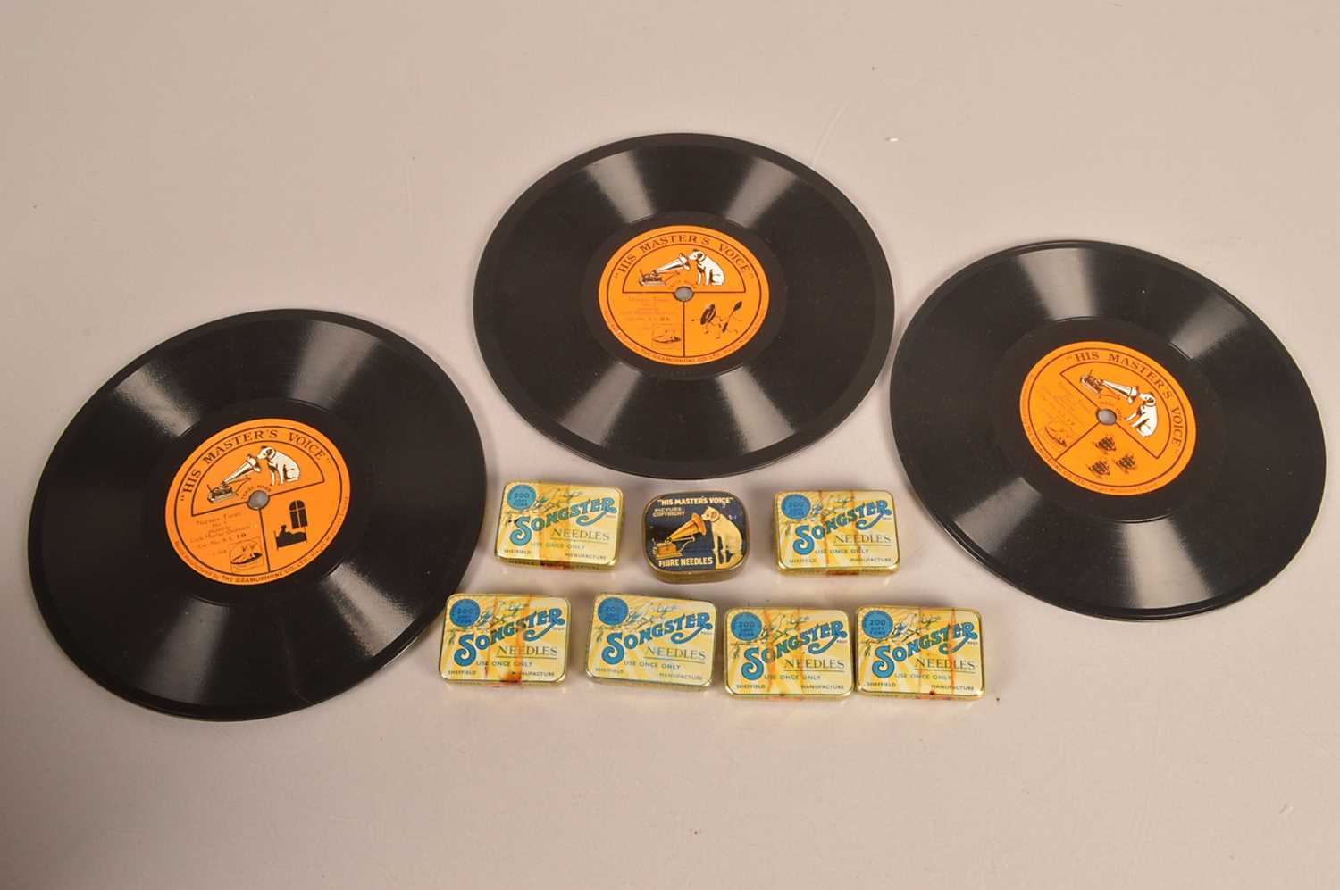 Lot 24 - Gramophone accessories