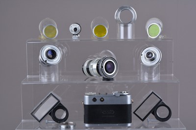 Lot 171 - A Diax IIb Rangefinder Camera Outfit