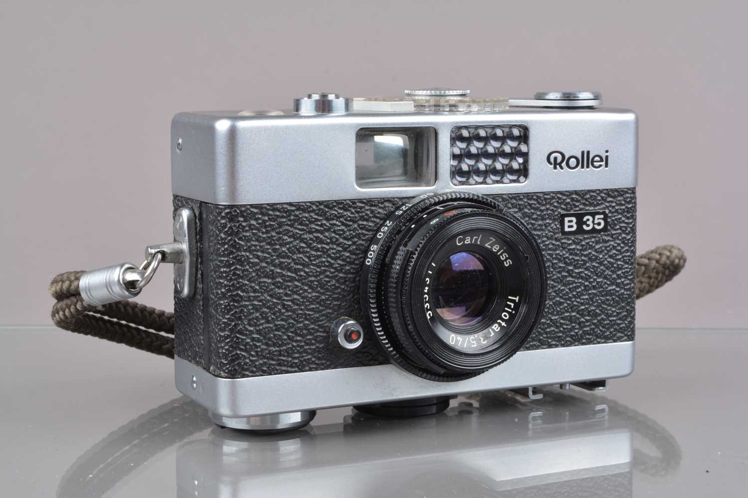 Lot 192 - A Rollei B 35 Compact Camera,