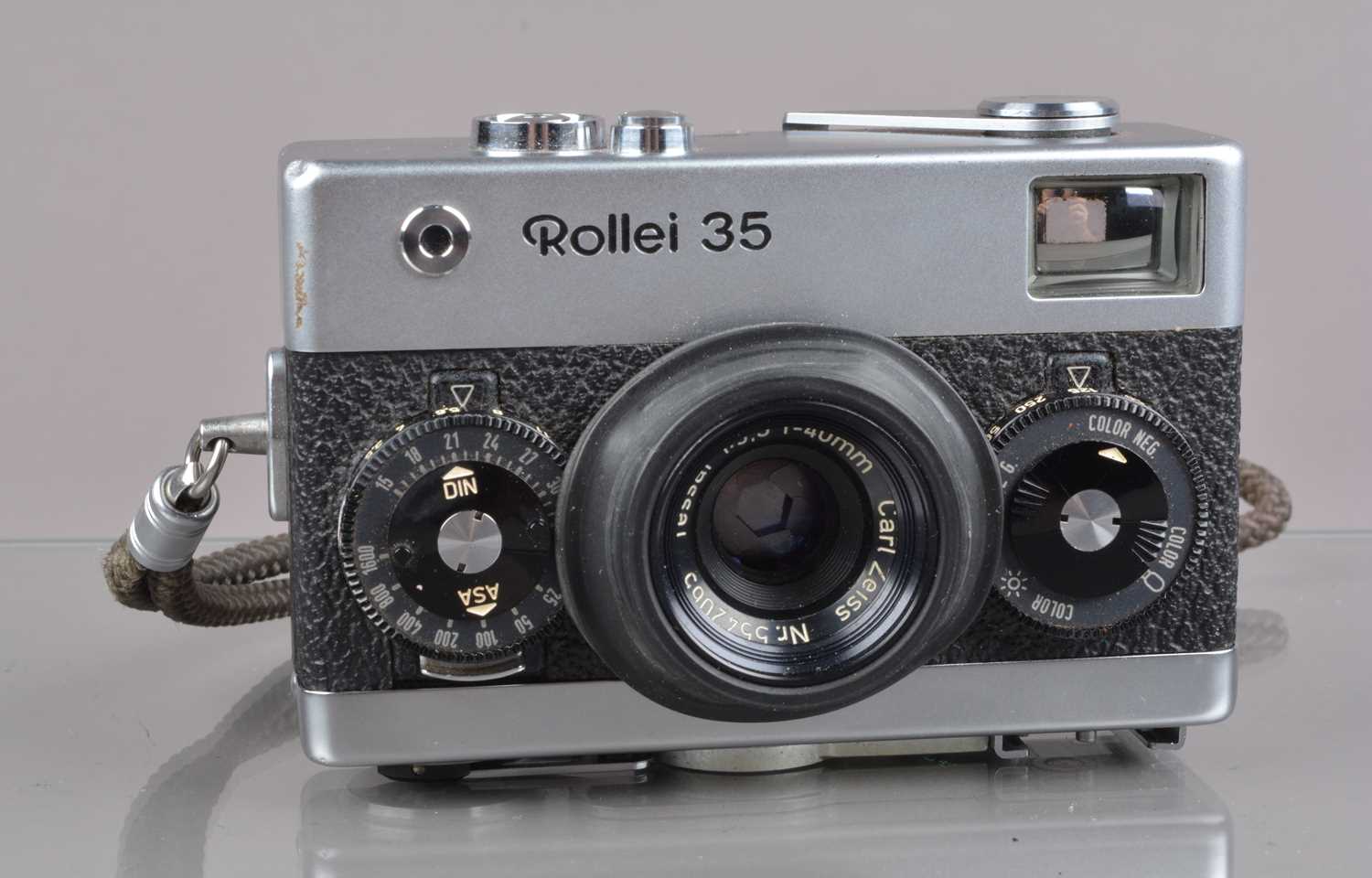 Lot 193 - A Rollei 35 Compact Camera