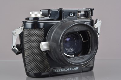 Lot 210 - A Nikon Nikonos II Underwater Camera