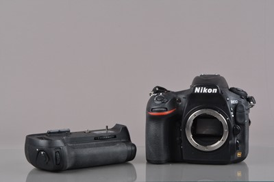 Lot 212 - A Nikon D810 DSLR Camera Body