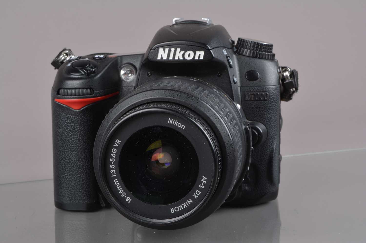 Lot 213 - A Nikon D7000 DSLR Camera