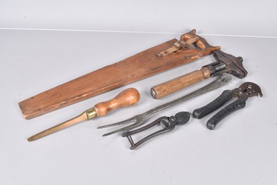 Lot 399 - A pair of WWII US Wire cutters