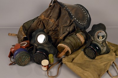 Lot 411 - A small collection of Gas Masks