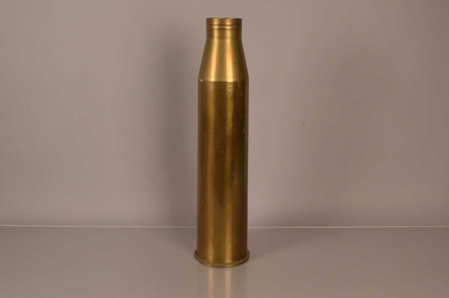 Lot 422 - A large 1970s 20 Pound Mk 2 shell