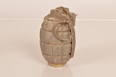 Lot 444 - An Inert No.5 MKI grenade
