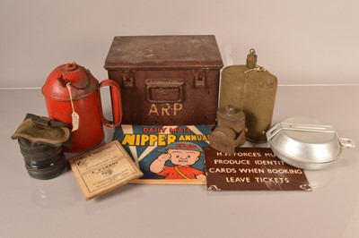 Lot 505 - An assortment of various items