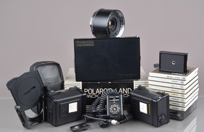 Lot 240 - A Group of Zenza Bronica Accessories