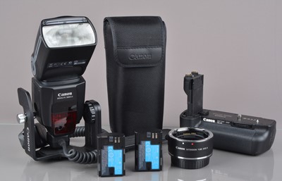 Lot 241 - A Group of Canon Accessories