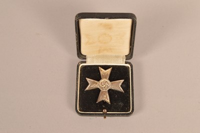 Lot 561 - A WWII Third Reich War Merit Cross 1st Class