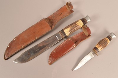 Lot 741 - A two hunting knives