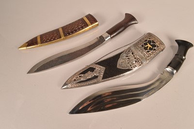 Lot 746 - A Middle Eastern Kukri knife