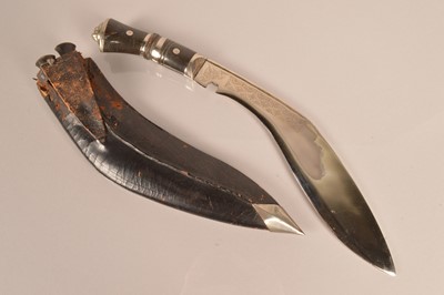 Lot 757 - A Middle Eastern Kukri
