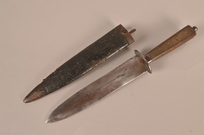 Lot 772 - An early Bowie knife