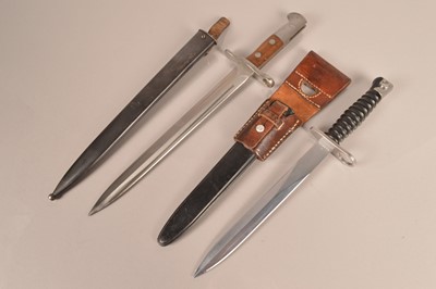 Lot 787 - A Swiss 1918 bayonet by Elsener